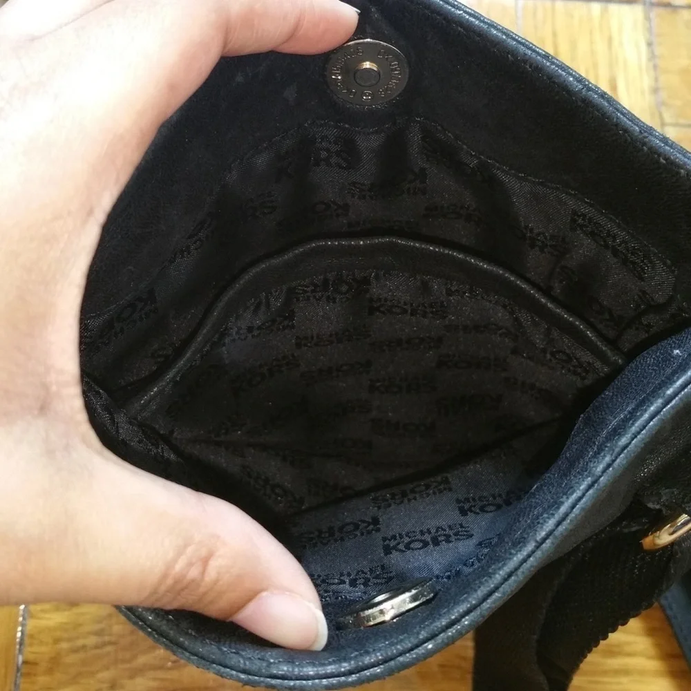Michael Kors Leather Black Crossbody Purse